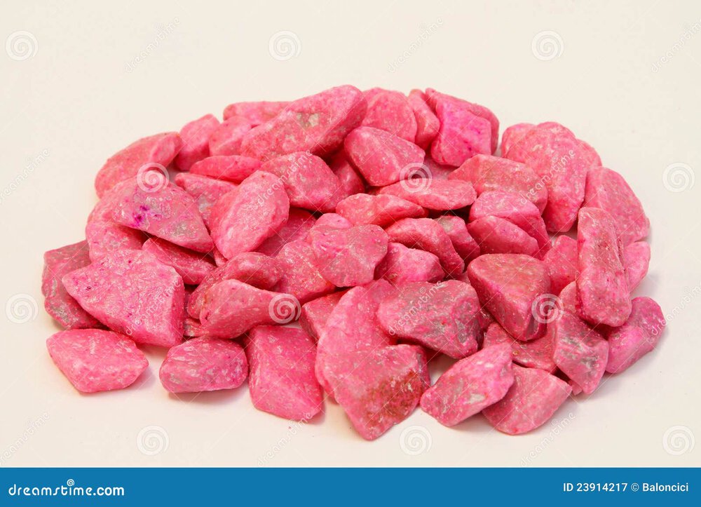 pink-rocks-bunch-23914217.jpg