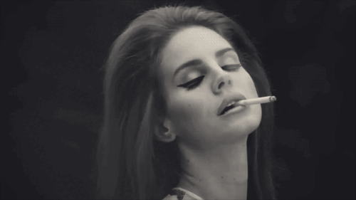 1-lana-del-rey-lips-smoking.gif