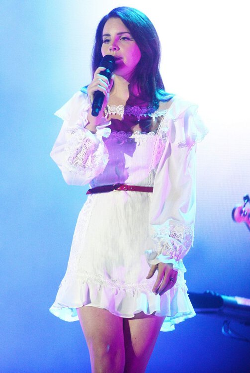 lana-del-rey-performs-at-way-out-west-fe